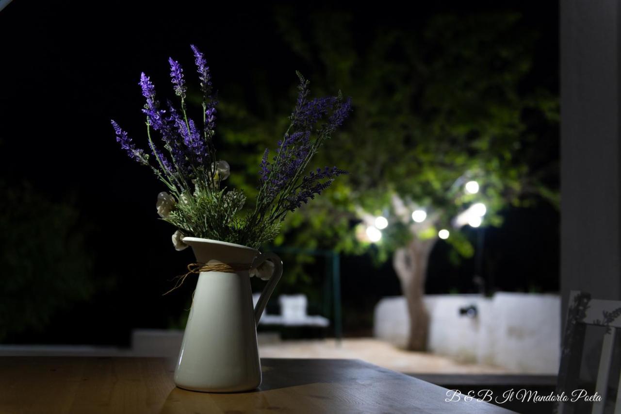 Il Mandorlo Poeta Bed & Breakfast Ostuni Exterior foto