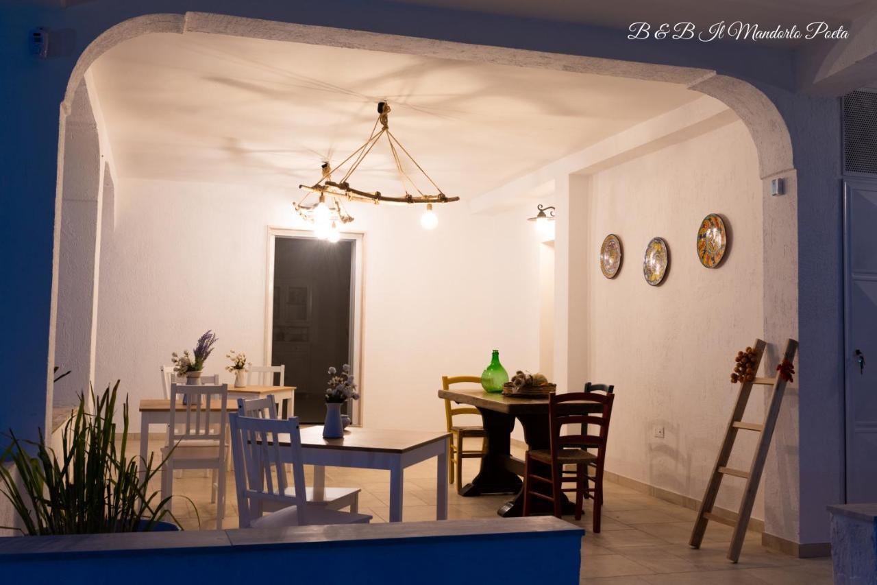 Il Mandorlo Poeta Bed & Breakfast Ostuni Exterior foto