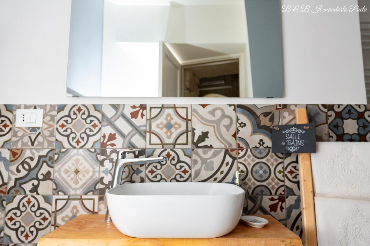 Il Mandorlo Poeta Bed & Breakfast Ostuni Exterior foto