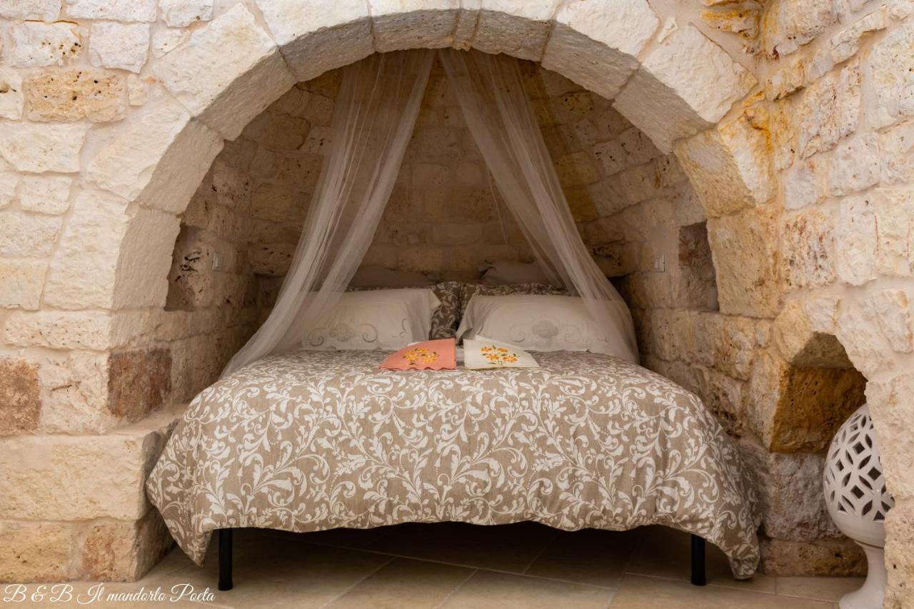 Il Mandorlo Poeta Bed & Breakfast Ostuni Exterior foto