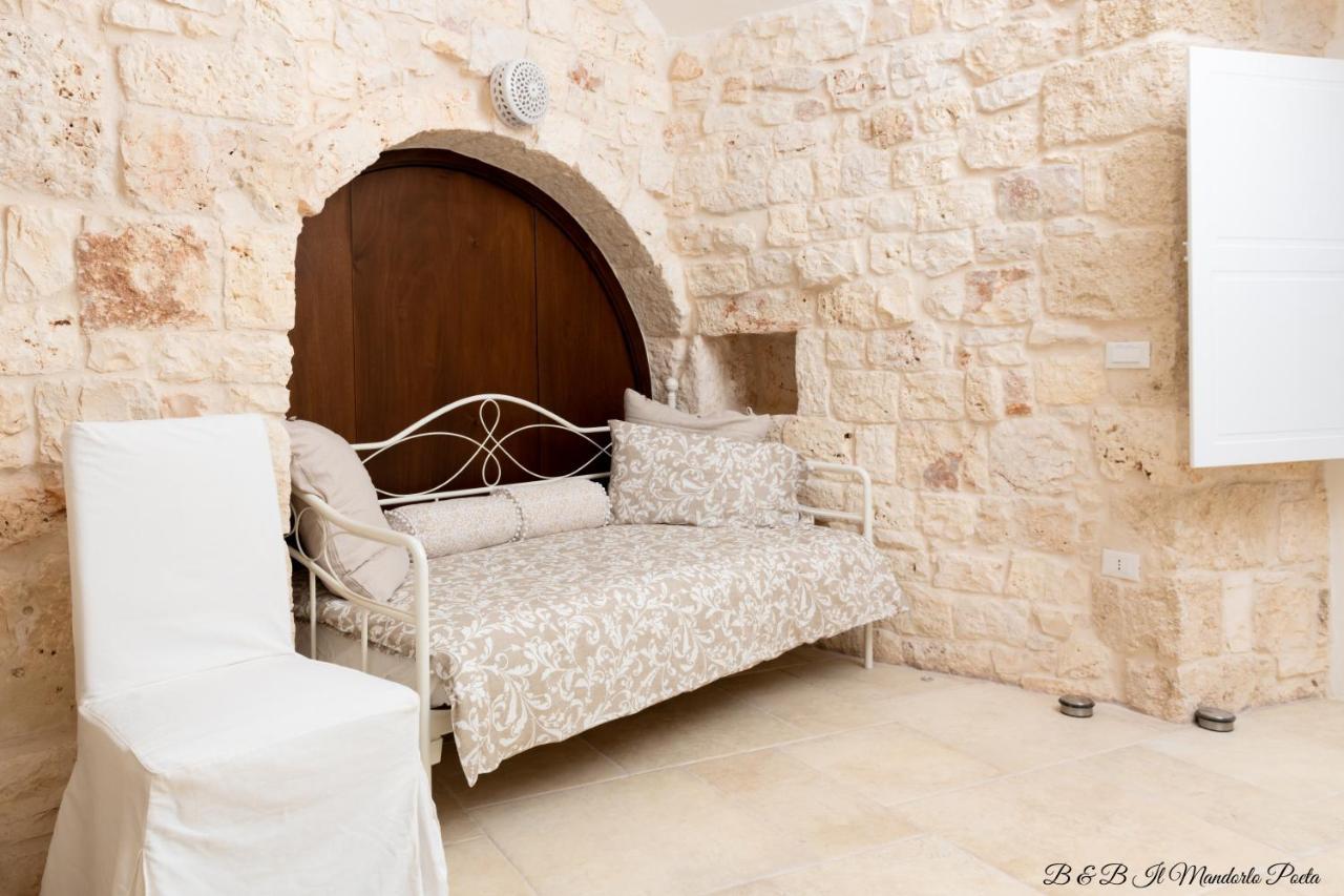 Il Mandorlo Poeta Bed & Breakfast Ostuni Exterior foto